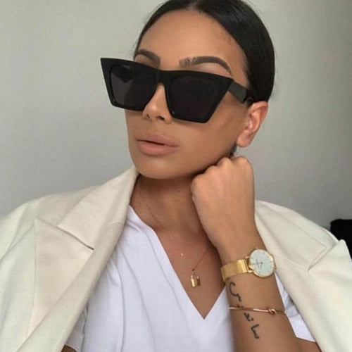 2019 nouvelle marque lunettes de soleil lunettes carrées personnalisé yeux de chat coloré lunettes de soleil tendance polyvalent lunettes de soleil uv400 rideau