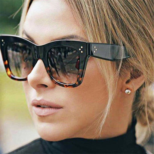 Classic Cat Eye Sunglasses Women Vintage Oversized Gradient